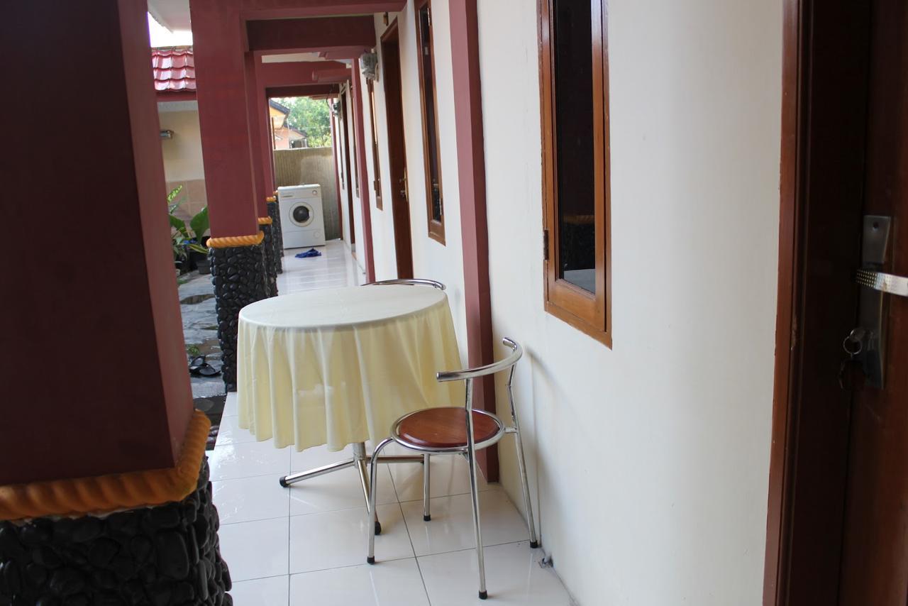 Pondok Cemara Hotell Medan Eksteriør bilde