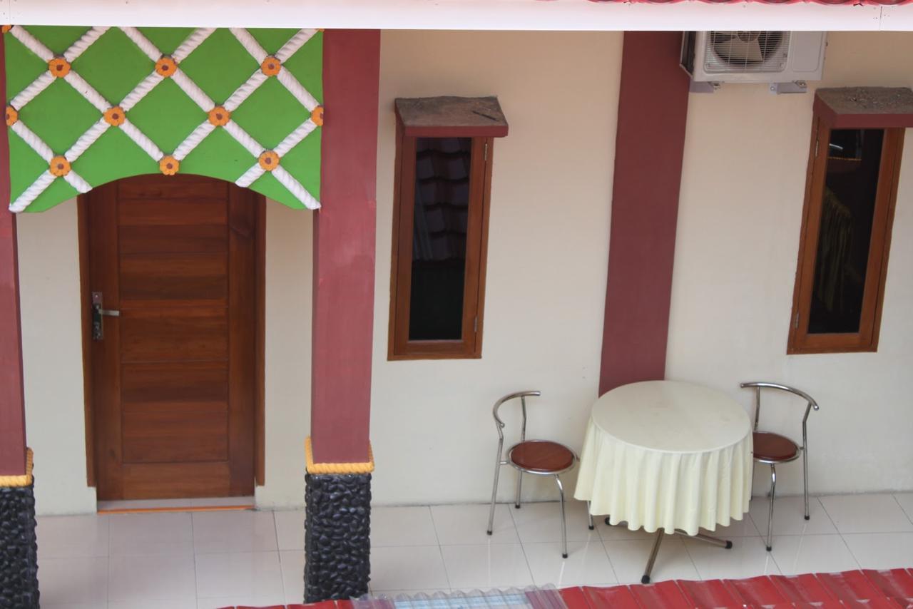 Pondok Cemara Hotell Medan Eksteriør bilde