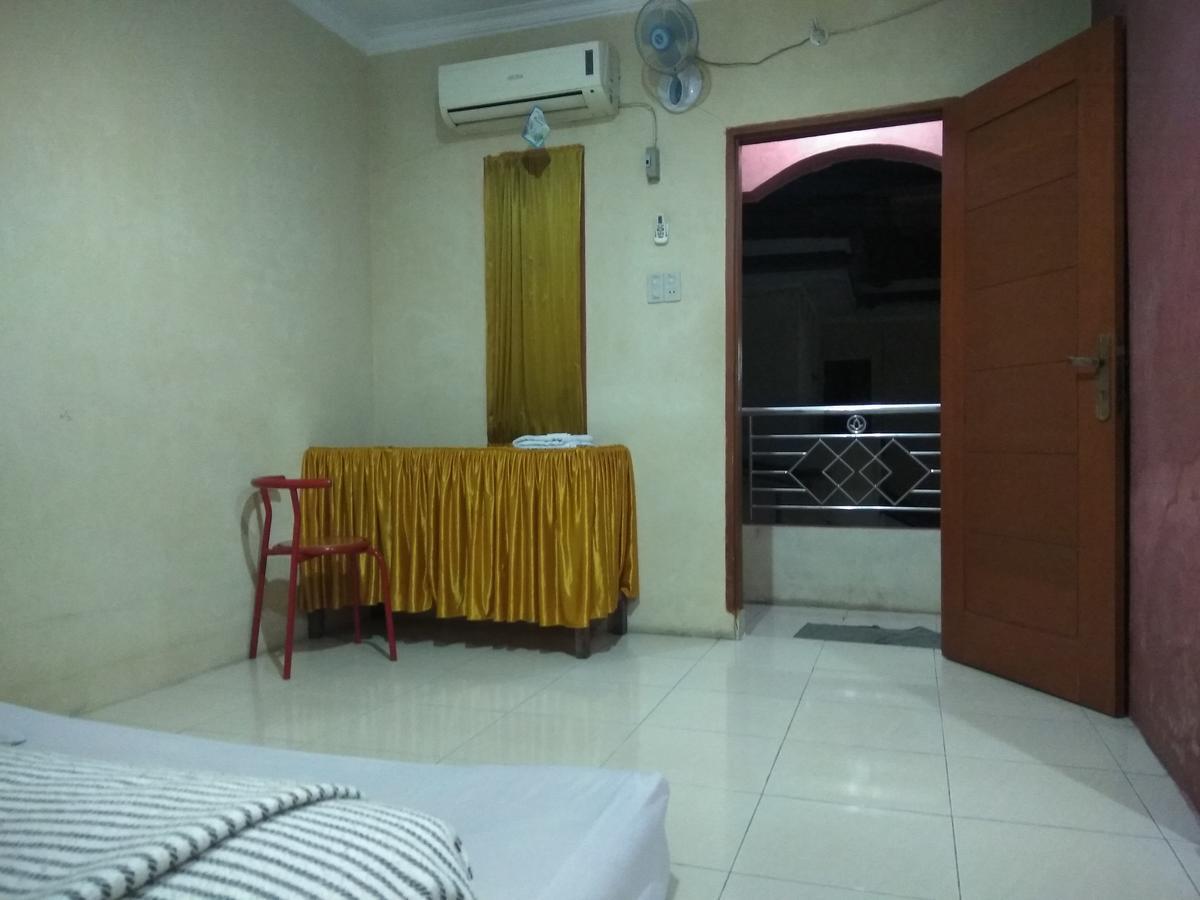 Pondok Cemara Hotell Medan Eksteriør bilde