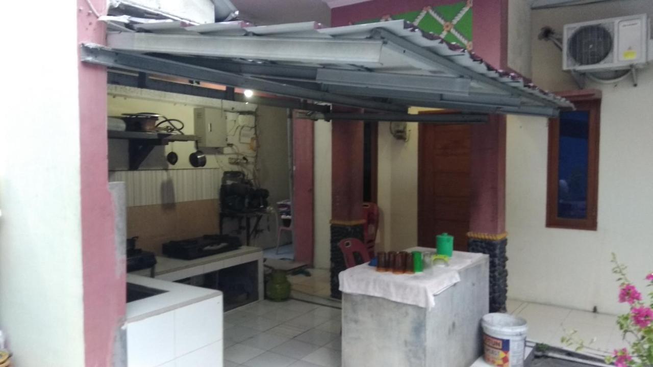 Pondok Cemara Hotell Medan Eksteriør bilde